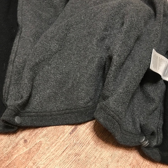Columbia Gray and Black Color Block Fleece Zip Up - Picture 3 of 7